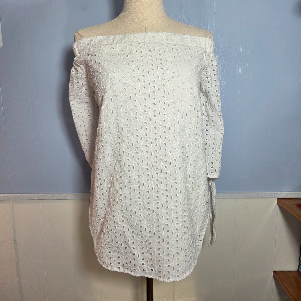 Mossimo Medium White Eyelet Off the Shoulder 3/4 Tie Sleeve Summer Blouse